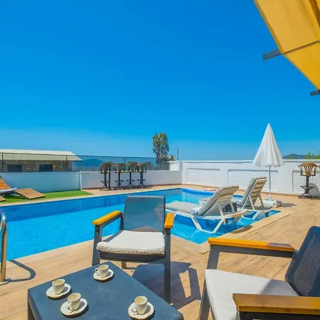 Villa 6 Kisilik Harika Dogada Ozel Havuzlu Villa, Mugla-awz215 *